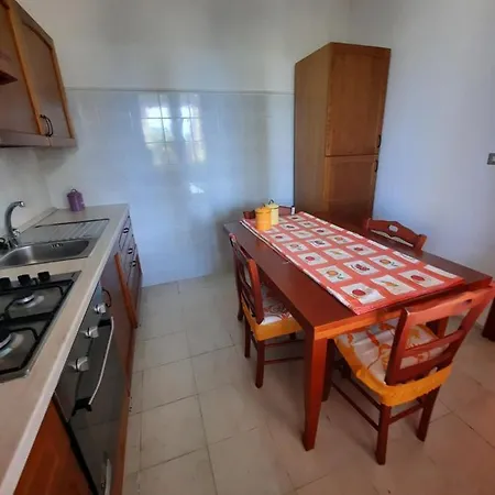 Appartamento Fontanelle Piano Terra Torre Mozza